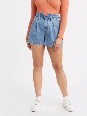 Levi’s High Rise Mom Women’s 100% Cotton Zip Fly Denim Blue Jean Shorts Size 26